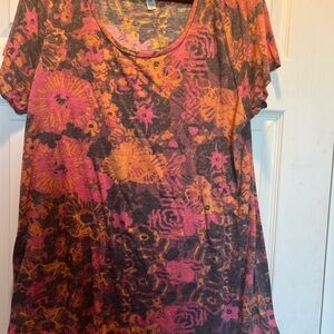 LuLaRoe Classic shirt. Short sleeve. 3x. Soft and stretchy.